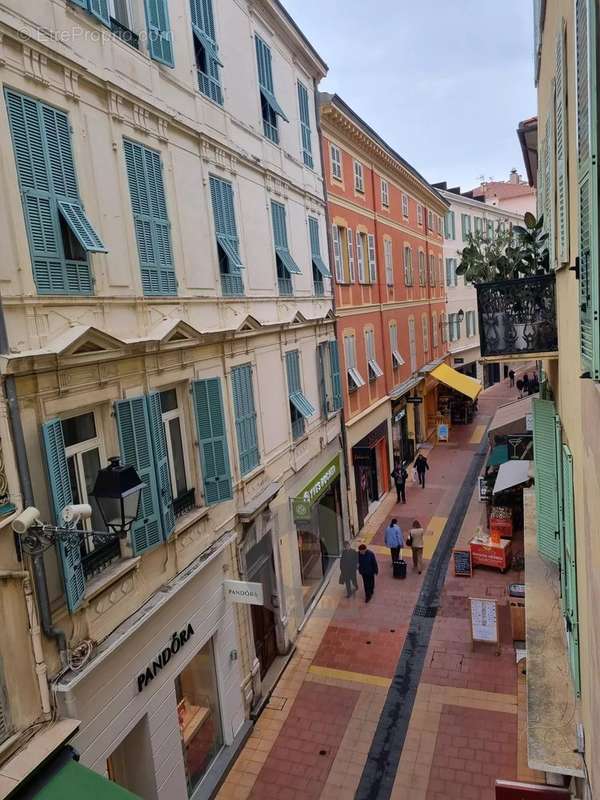 Appartement à MENTON