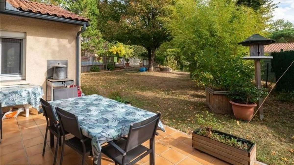 terrasse - Maison à CAHORS