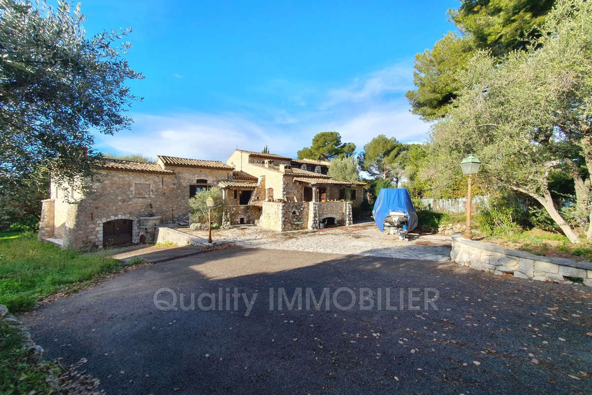 Maison à MOUGINS