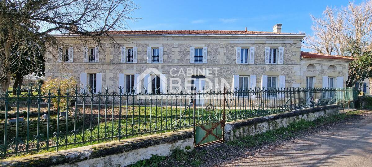 Maison à BLAYE