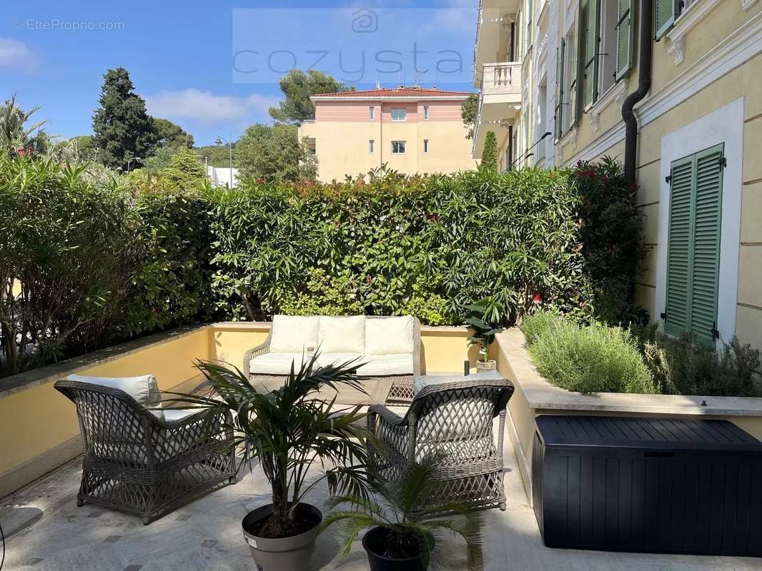 Appartement à CANNES