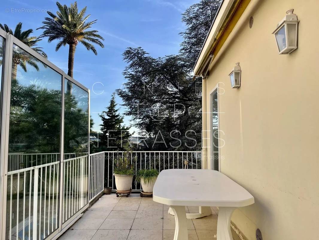 Appartement à CANNES