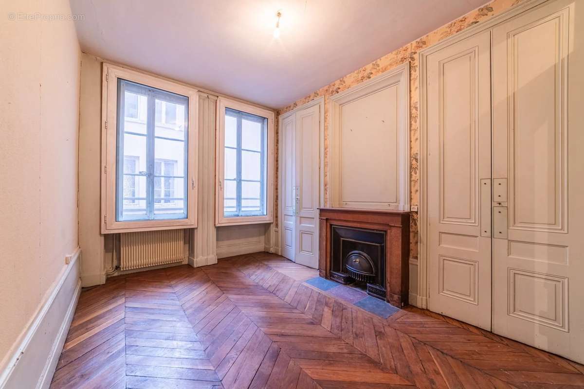 Appartement à LYON-1E