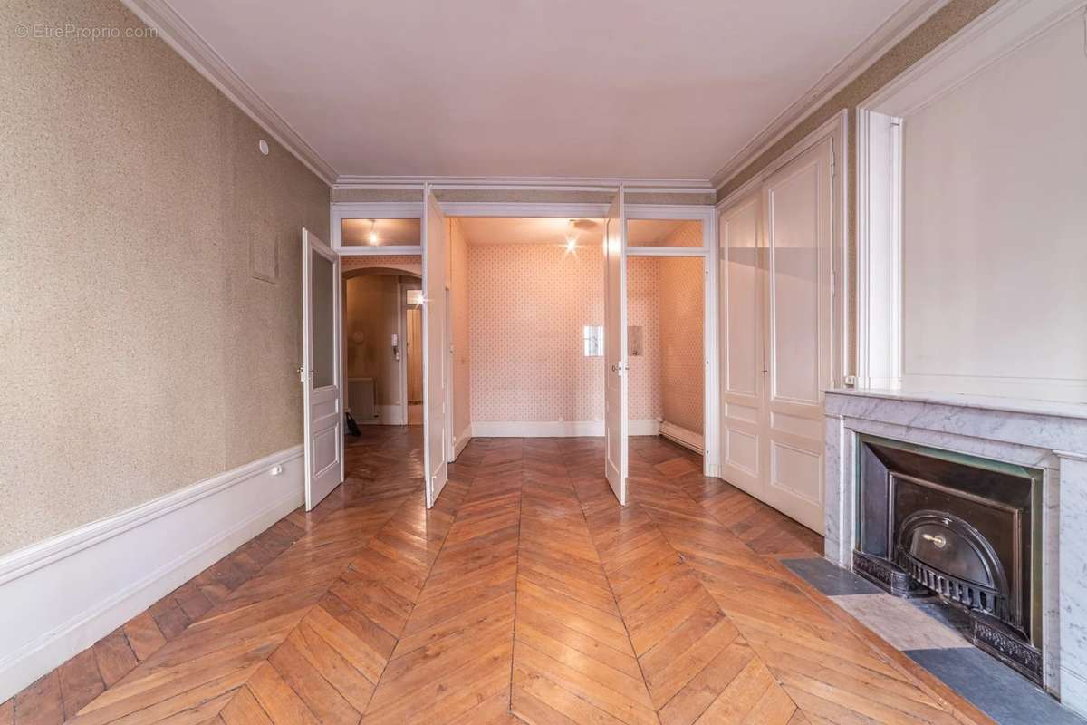 Appartement à LYON-1E