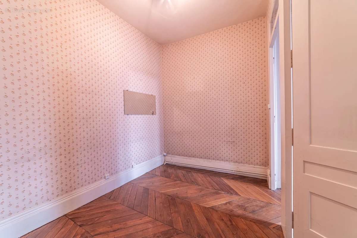 Appartement à LYON-1E