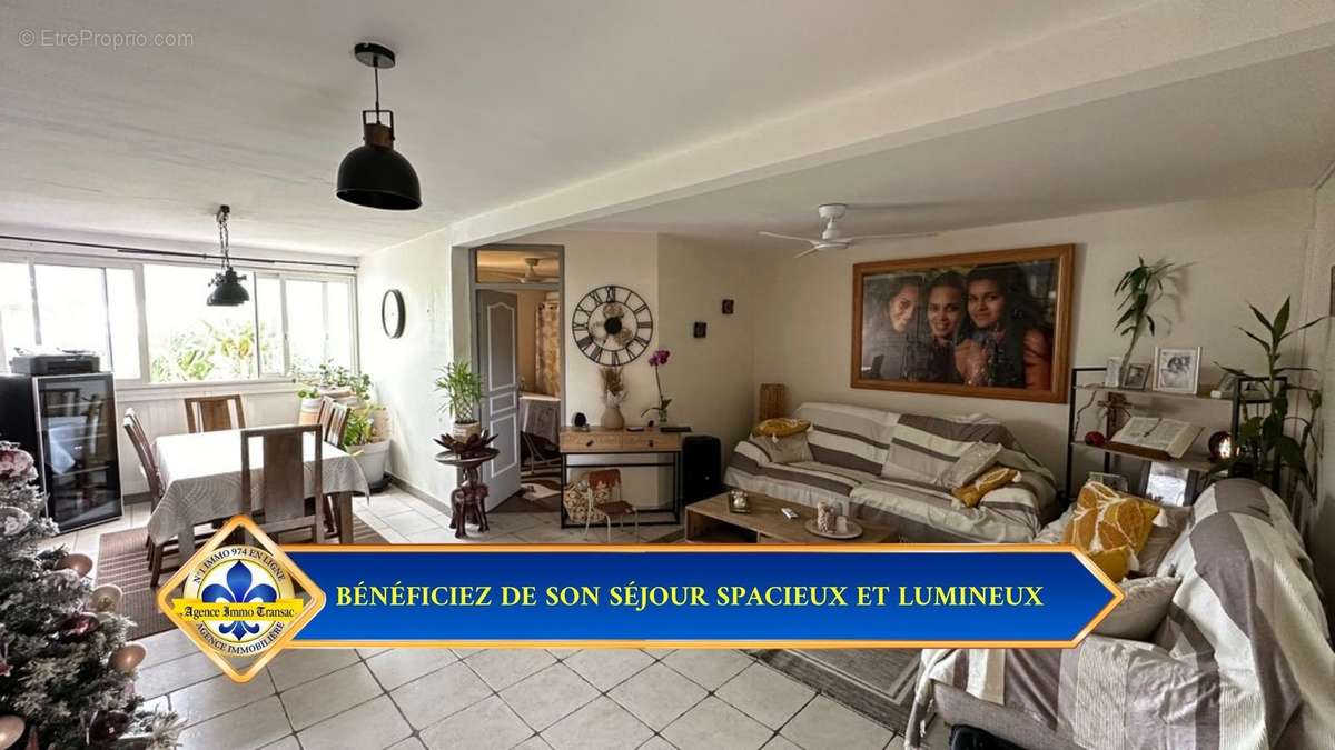 Appartement à SAINT-DENIS