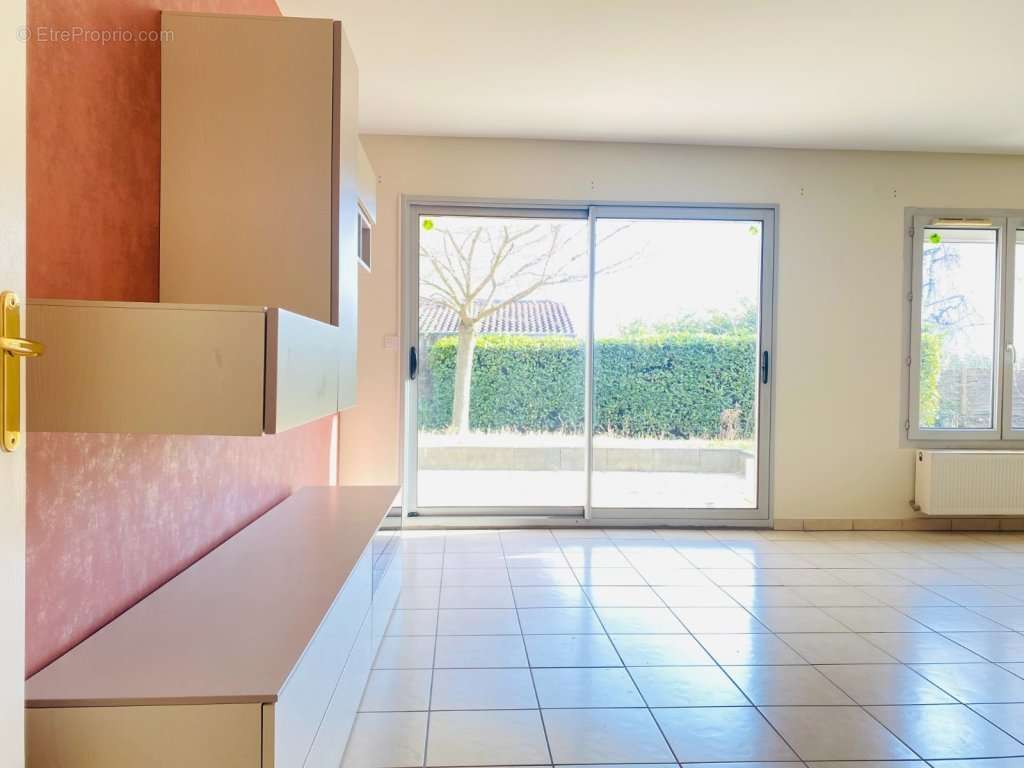 Appartement à VILLEFRANCHE-SUR-SAONE