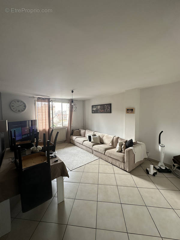 Appartement à MARSEILLE-14E