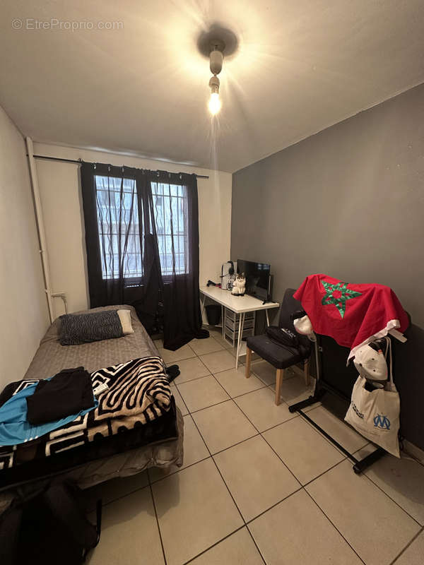 Appartement à MARSEILLE-14E