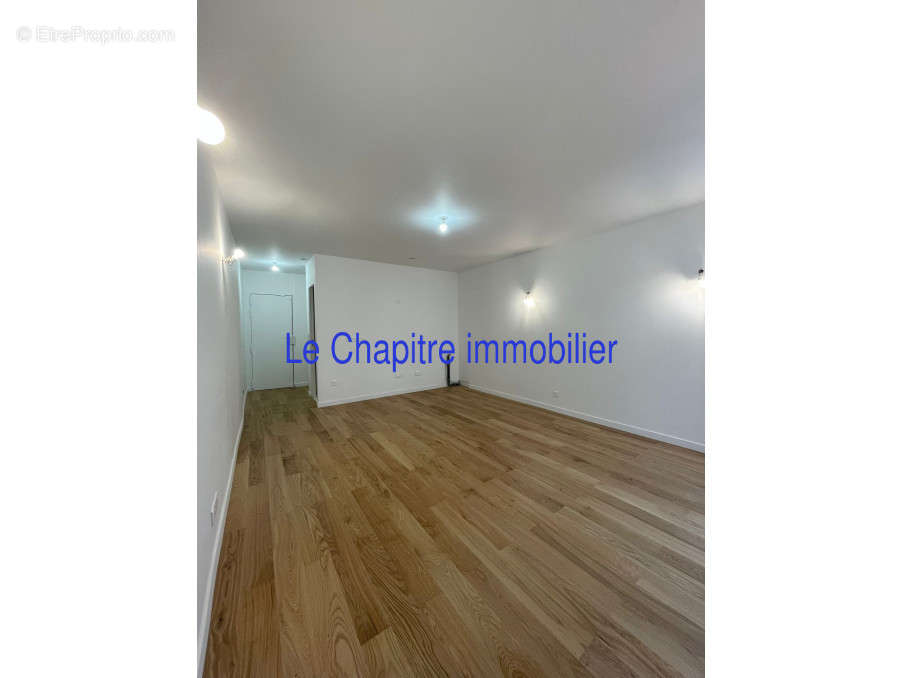 Appartement à PARIS-3E