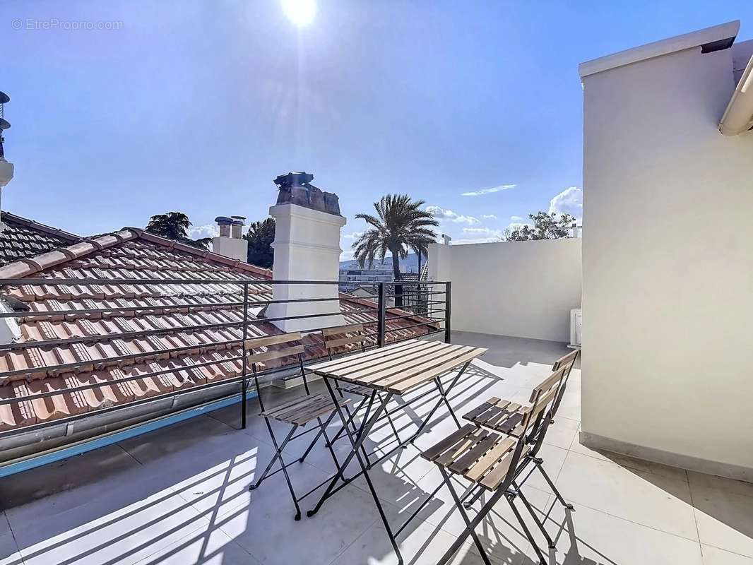 Appartement à CANNES