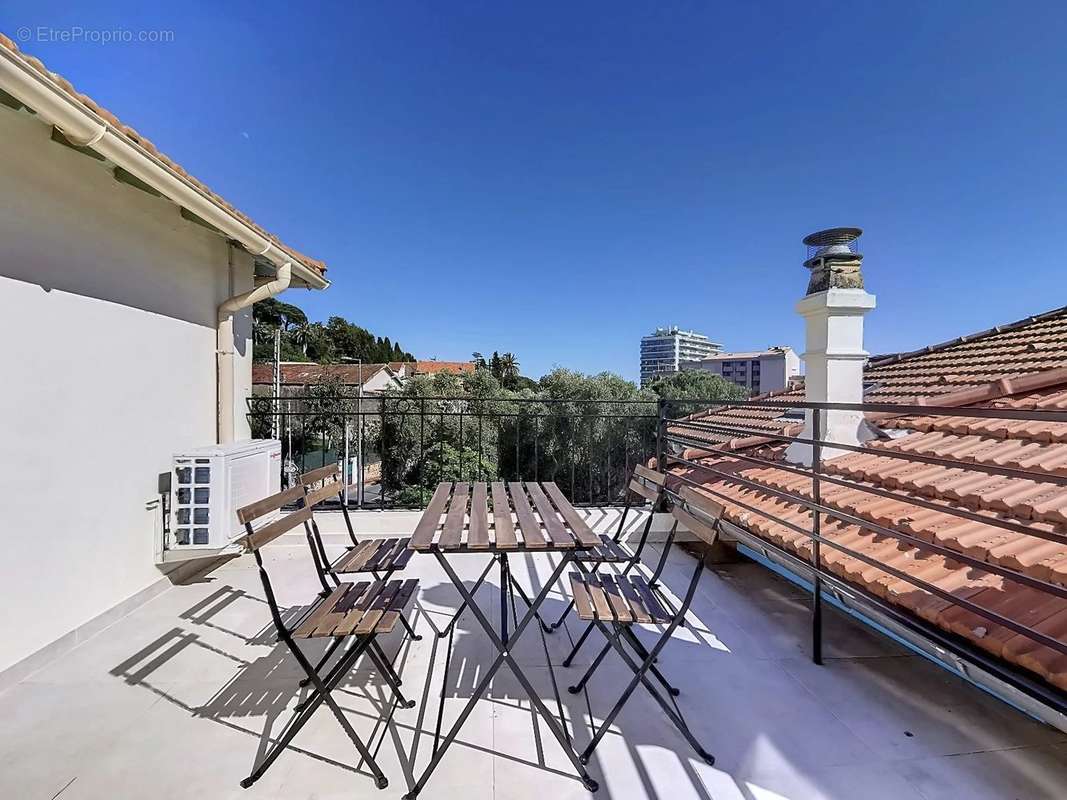 Appartement à CANNES