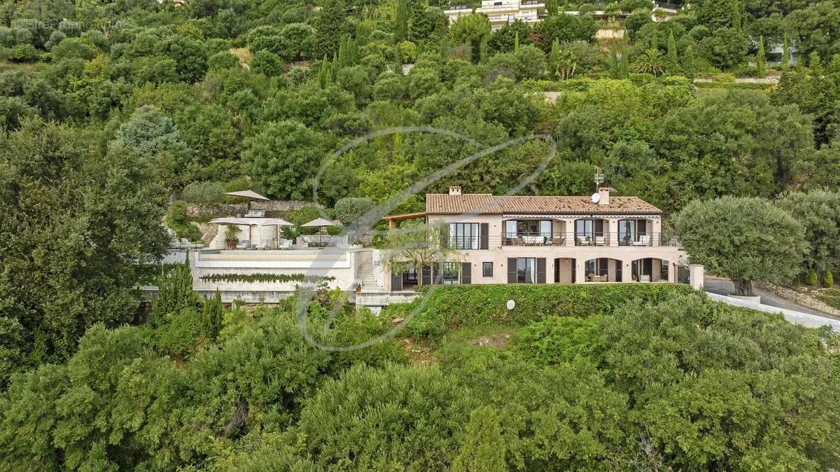 Maison à ROQUEBRUNE-CAP-MARTIN