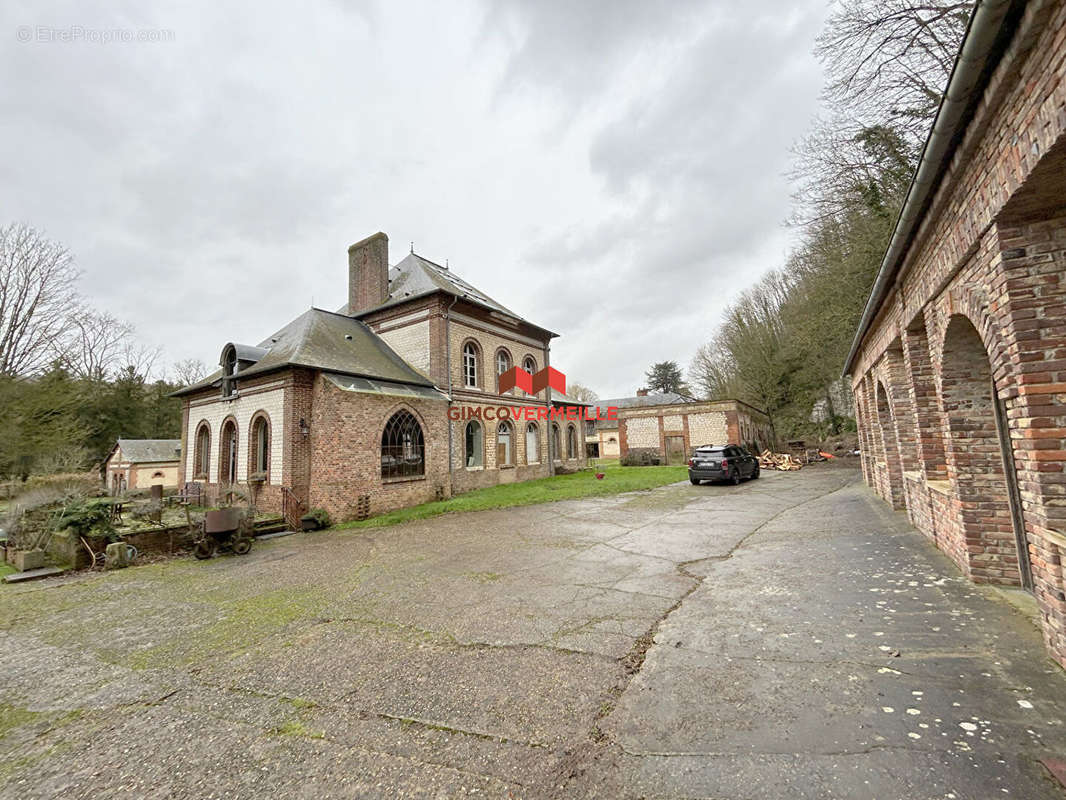 Maison à LE HERON