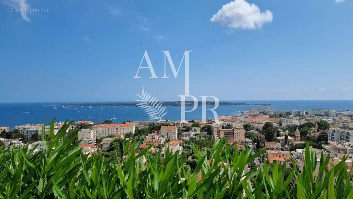 Appartement à CANNES