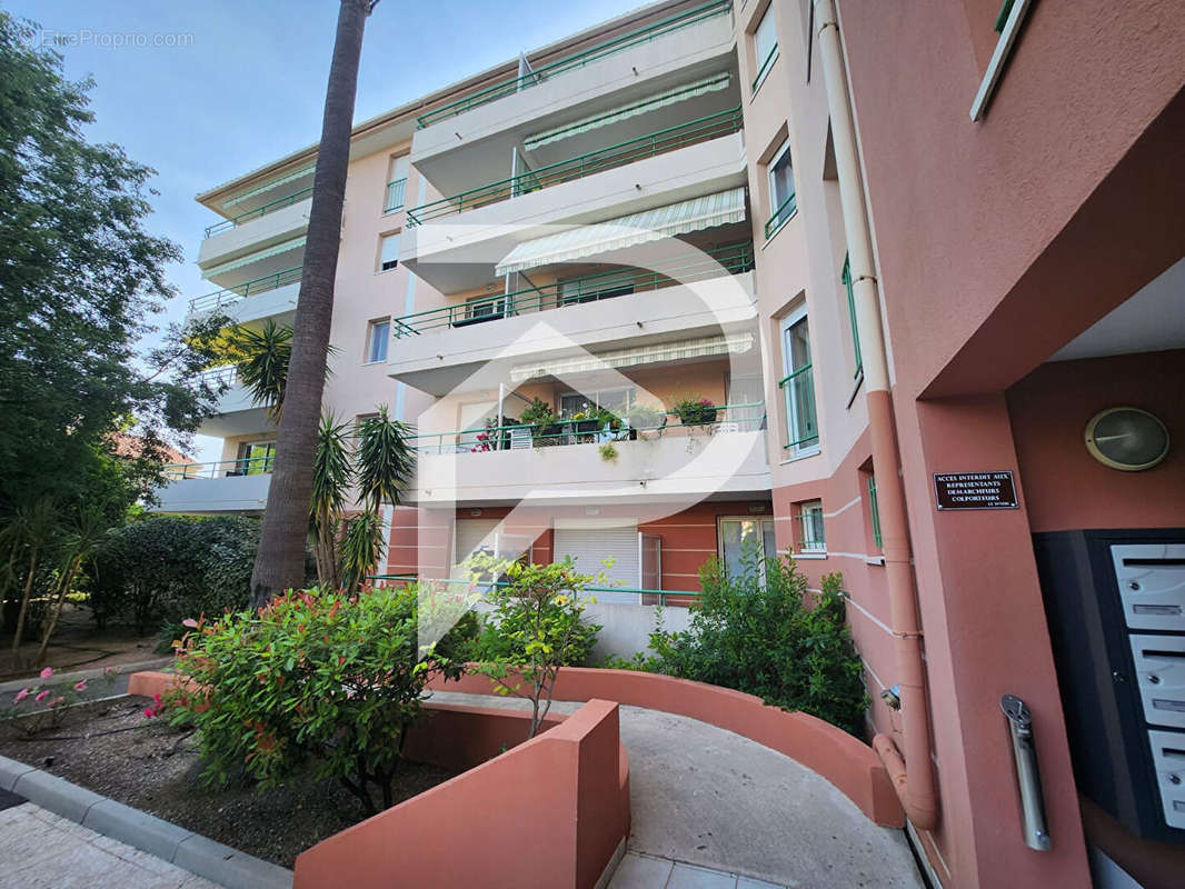 Appartement à SAINT-RAPHAEL