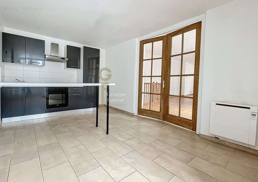 Cuisine de 15,3 m2 - Maison à TOURCOING