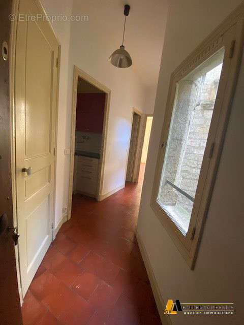 MGI Couloir - Appartement à PEZENAS