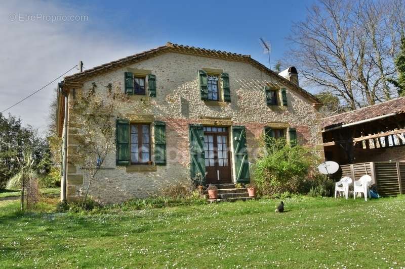 Maison à NOGARO