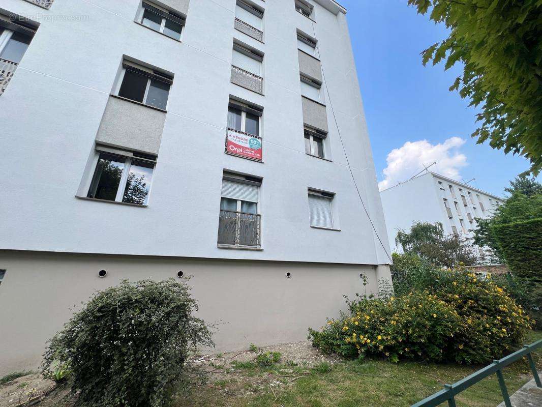 Appartement à NEUILLY-PLAISANCE