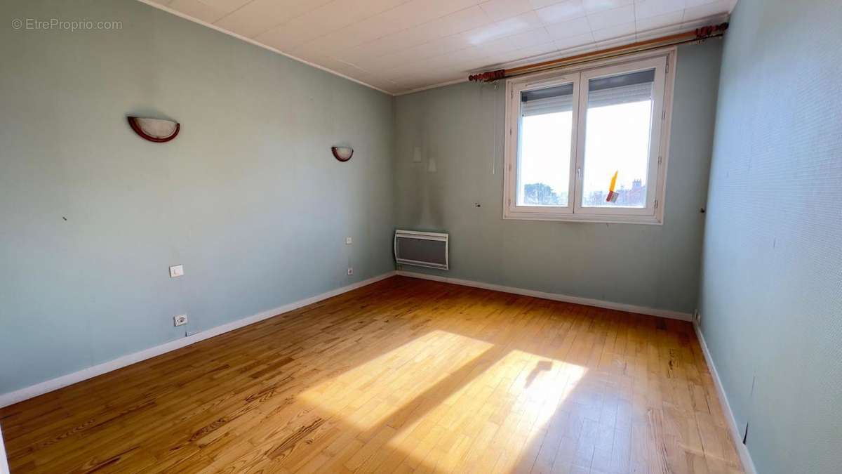 Appartement à NEUILLY-PLAISANCE