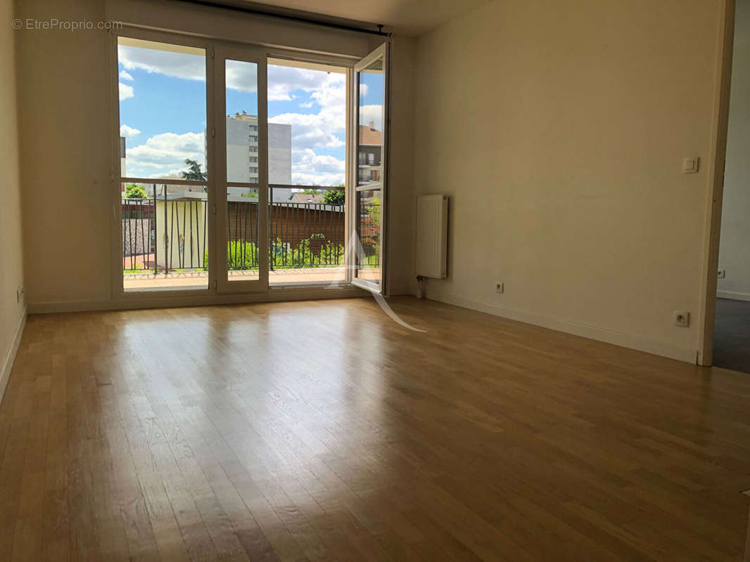 Appartement à ERMONT