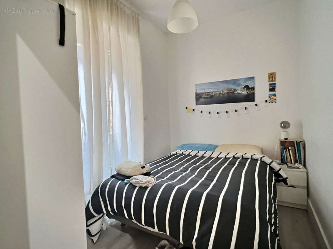 Appartement à MARSEILLE-2E