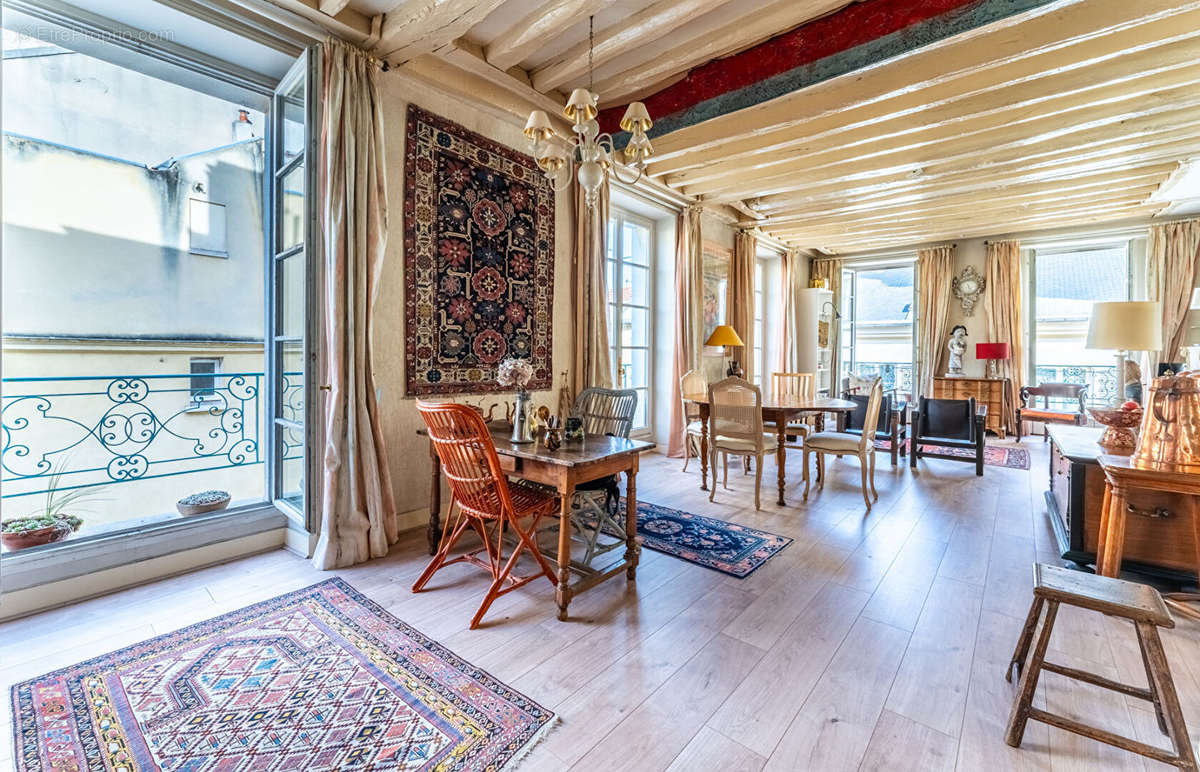 Appartement à SAINT-GERMAIN-EN-LAYE