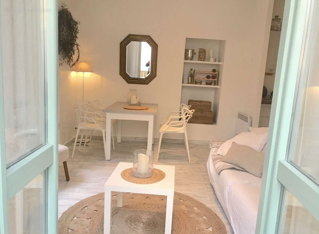 Appartement à VILLEFRANCHE-SUR-MER