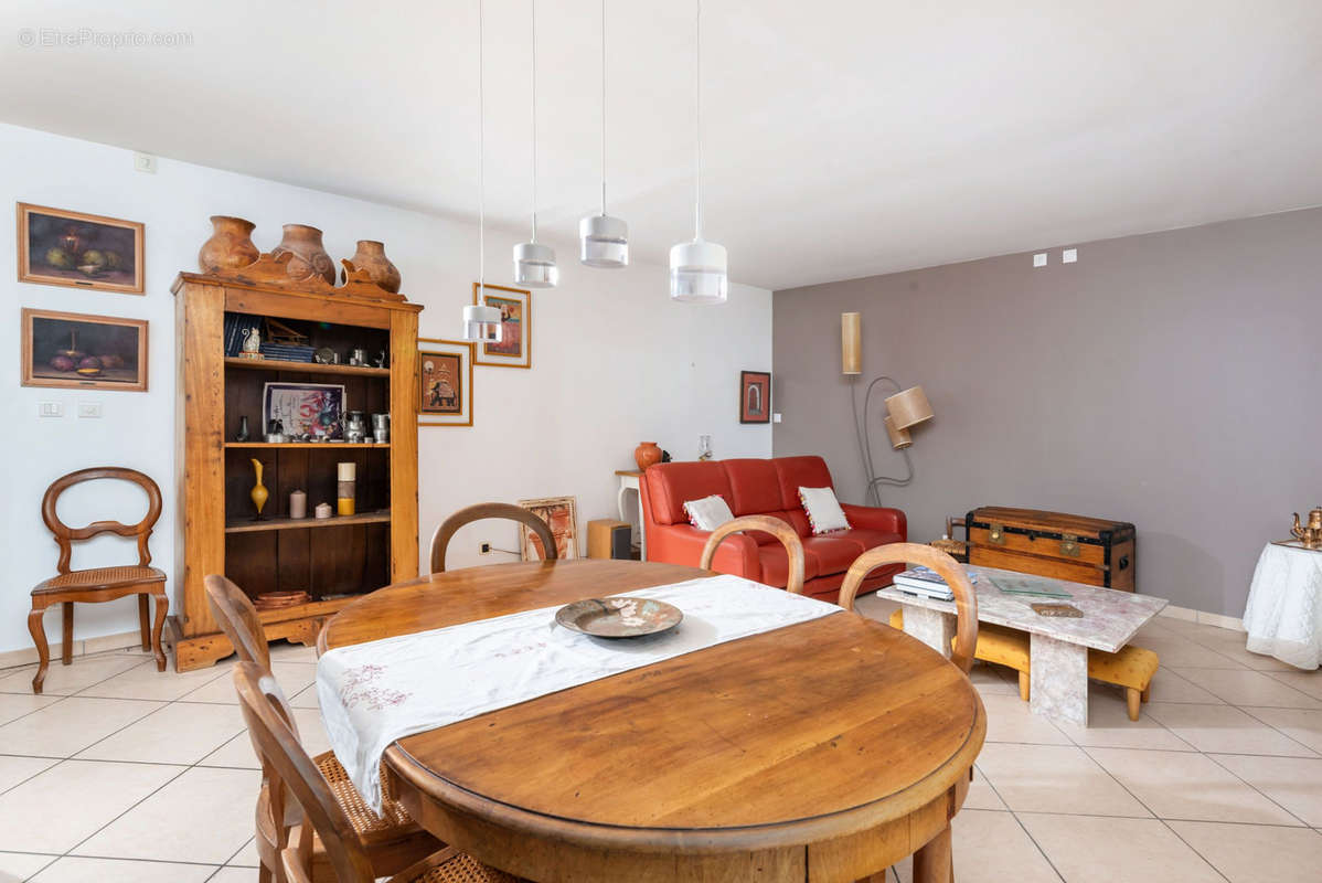 Appartement à LYON-9E