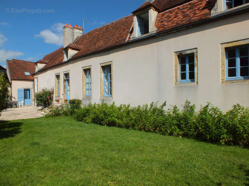 Maison à SEMUR-EN-AUXOIS