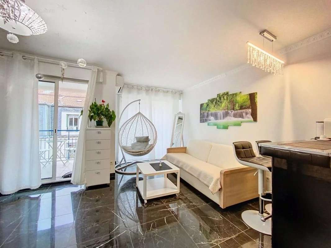 Appartement à MENTON