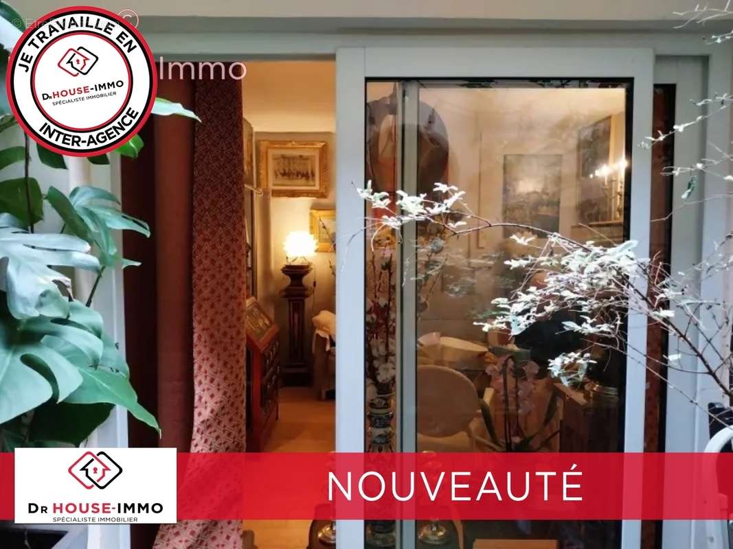 Appartement à PARIS-17E