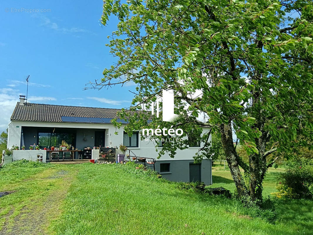 Maison à SAINT-VALERIEN