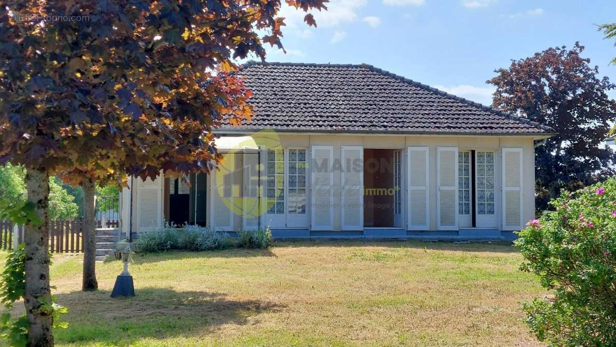 Maison à LA CHATRE