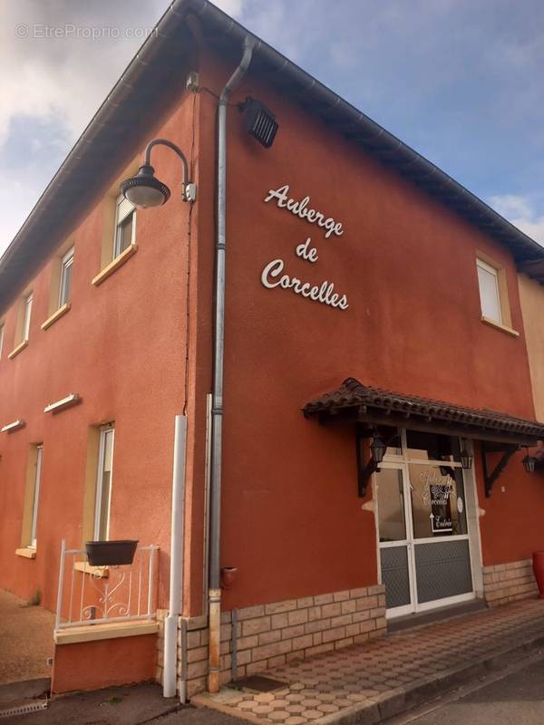 Autre à CORCELLES-EN-BEAUJOLAIS