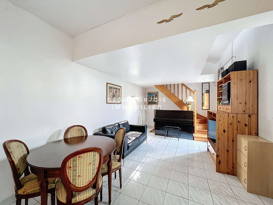 Appartement à JOINVILLE-LE-PONT