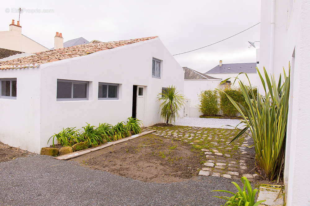 Maison à BEAUVOIR-SUR-MER