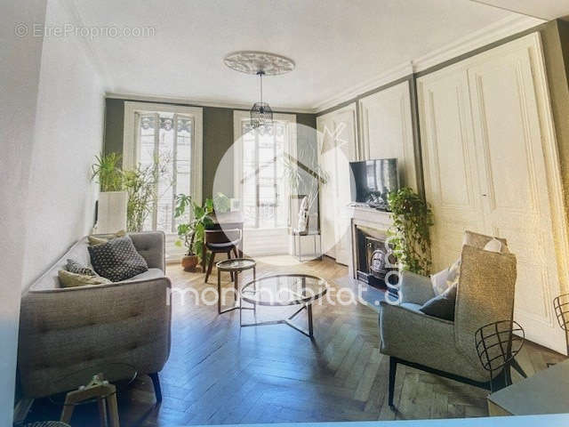 Appartement à LYON-7E