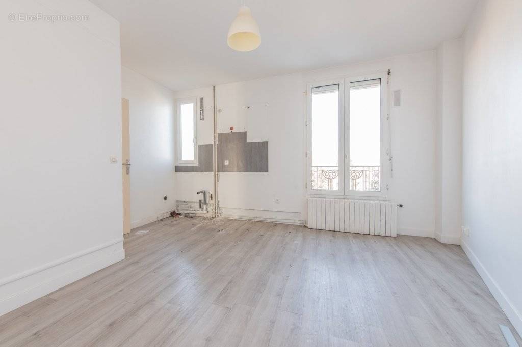 Appartement à ROMAINVILLE