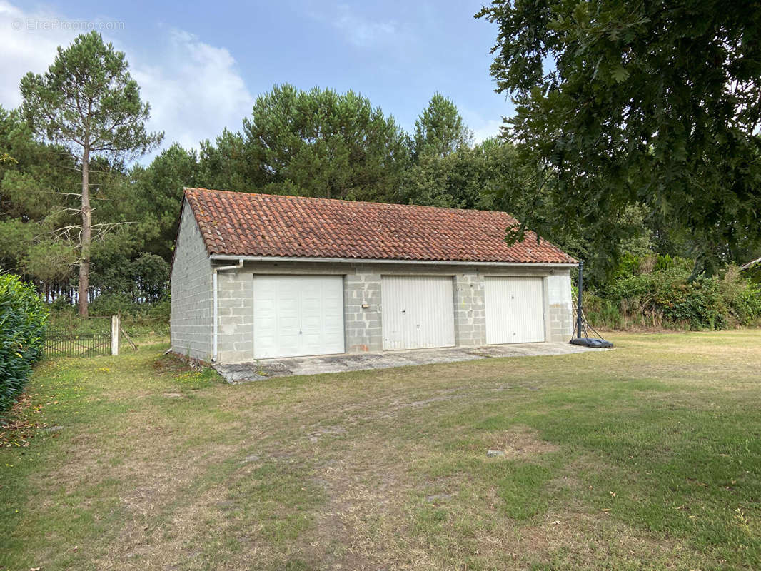 Terrain à CARCEN-PONSON