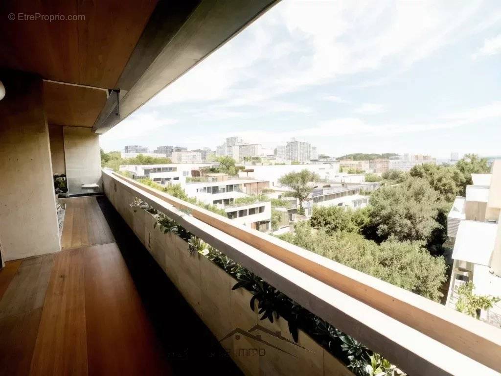 Appartement à MARSEILLE-8E