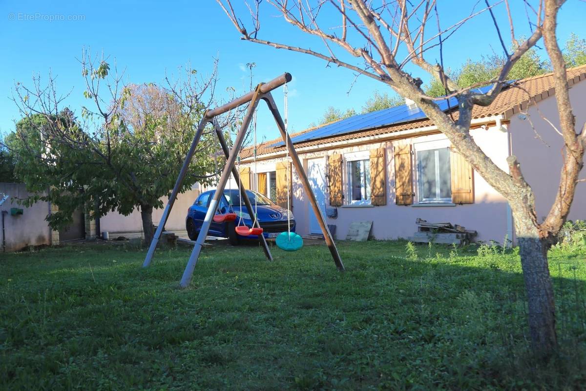 Maison à SAINT-MARCEL-LES-VALENCE