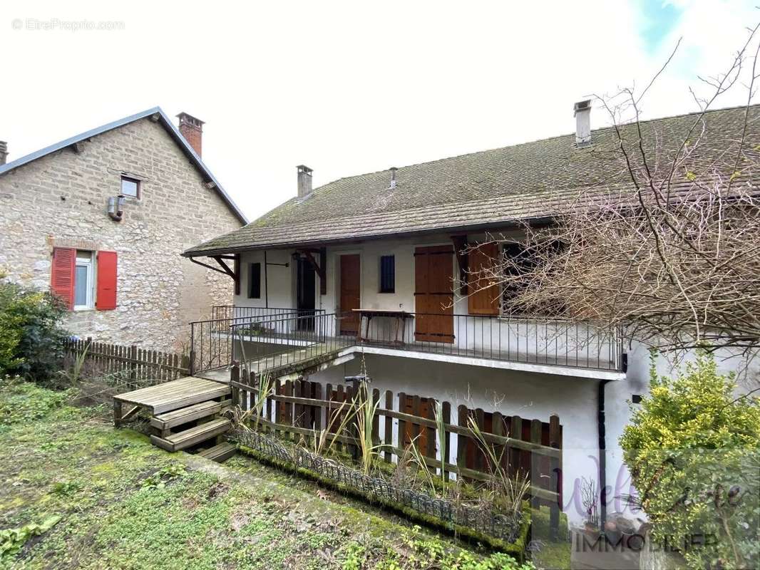 Appartement à LE PONT-DE-BEAUVOISIN