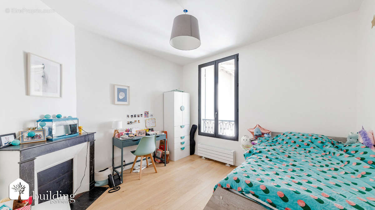 Appartement à LEVALLOIS-PERRET