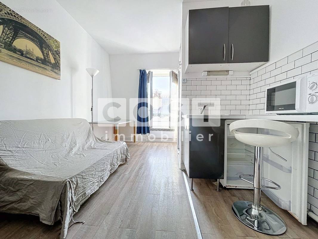 Appartement à PARIS-17E