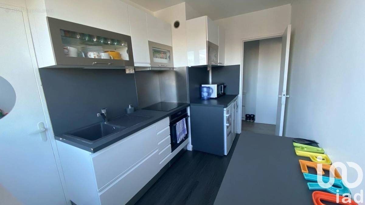 Photo 1 - Appartement à SAINT-FARGEAU-PONTHIERRY