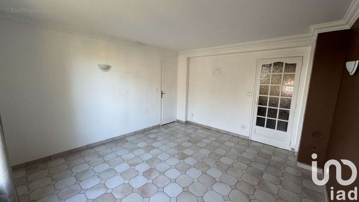 Photo 3 - Appartement à PIERREFITTE-SUR-SEINE