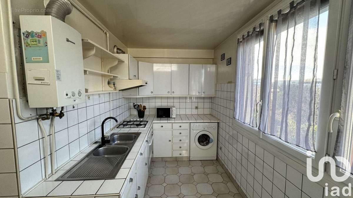 Photo 4 - Appartement à PIERREFITTE-SUR-SEINE