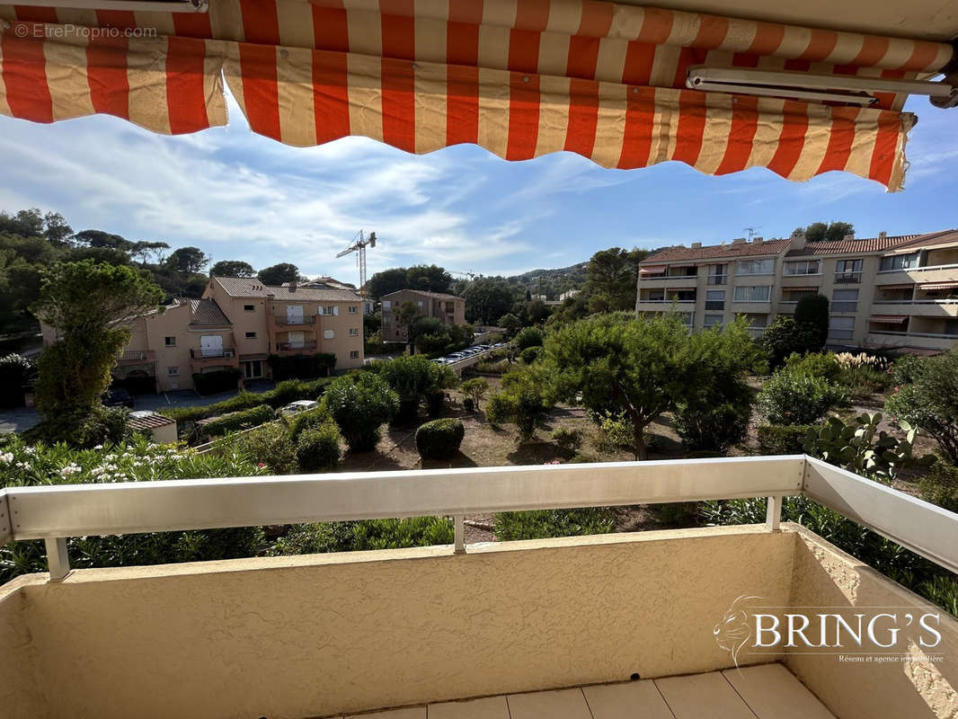 Balcon - Appartement à LA SEYNE-SUR-MER